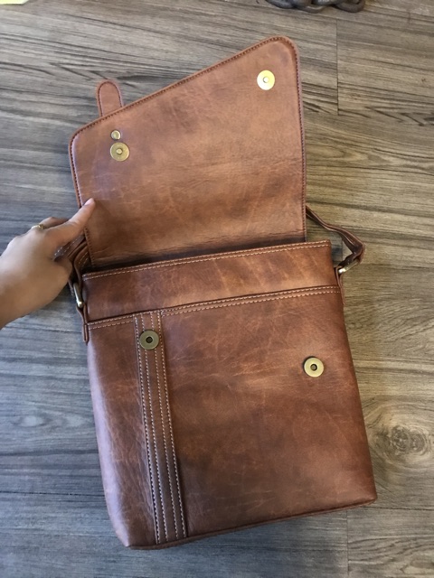 Túi đeo chéo nam thời trang da cao cấp giá gốc chỉ 129k | BigBuy360 - bigbuy360.vn