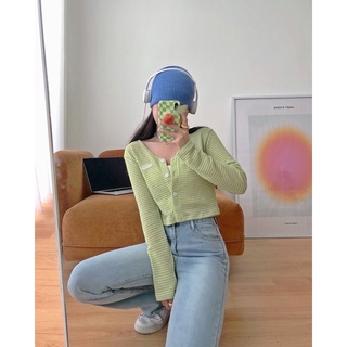 JANET STUDIO • Quần jean xanh raw hem