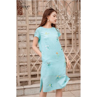Sono - Đầm linen thêu toàn thân có tay