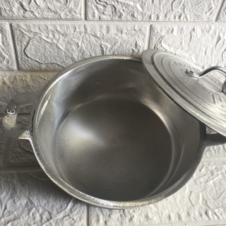 Nồi Gang huyền thoại đúc nguyên khối Size 17-19-21-23-25-27-29-31cm. Dung tích 1.35 lít đến 2.2 lít