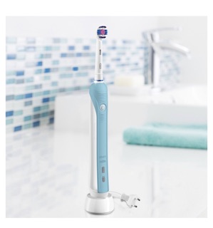 Bàn chải đánh răng điện Oral-B Pro600