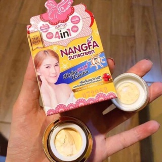 (Hàng có sẳn) kem chống nắng nangfa thái lan