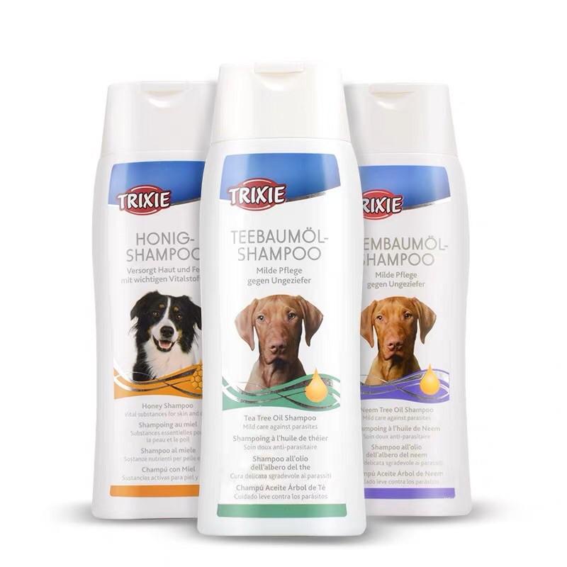 Sữa Tắm Tinh Dầu Chè Xanh Bóng Mượt Lông Cho Chó Trixie Tea Tree Oil Shampoo 250ml