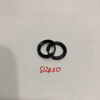 Khuyên tai tròn màu đen size 10 bán lẻ:25k/chiếc