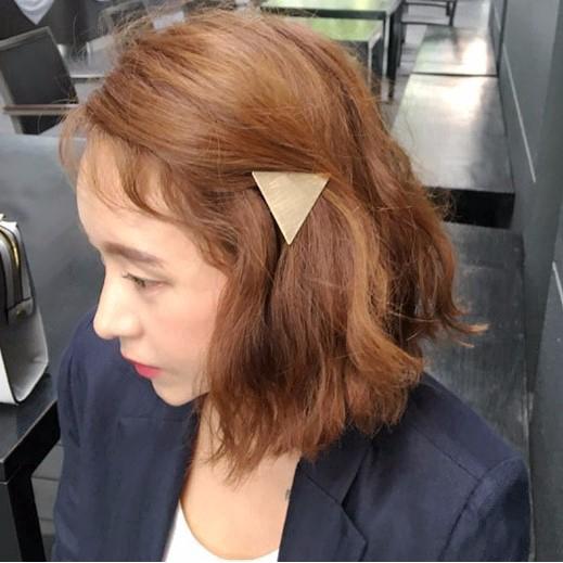 Kẹp tóc hình tam giác thời trang Vintage