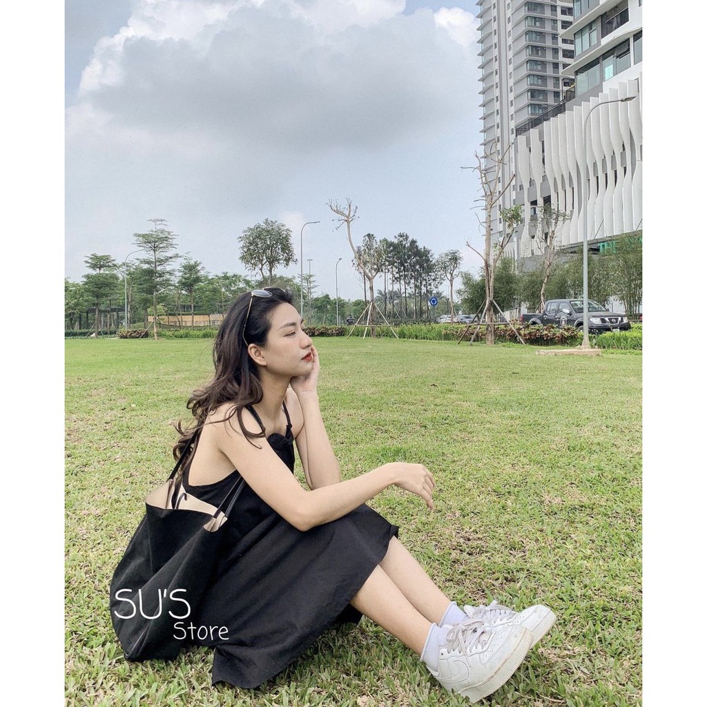 Váy yếm hai dây hở lưng đen trắng dáng maxi - Váy yếm dáng maxi dáng suông xòe rộng freesize chất thô mát C261