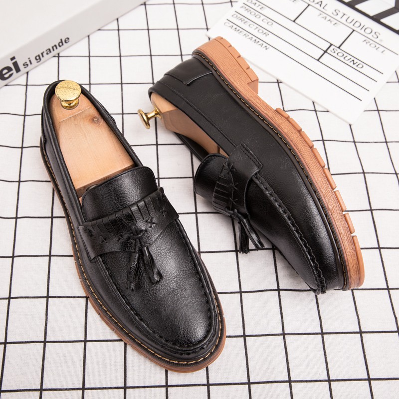 Classic fashion leather shoes for men