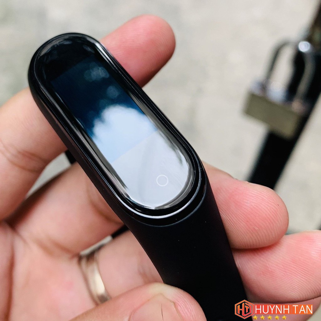 FREESHIP 99K TOÀN QUỐC_Miếng dán trong PPF Xiaomi Mi Band 4 siêu mỏng như không dán (Tặng 1 miếng dự phòng)