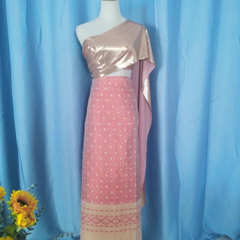 Bộ trang phục Thái Lan