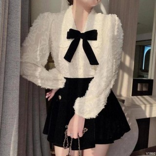 Áo sơ mi tơ bèo nơ ngực
