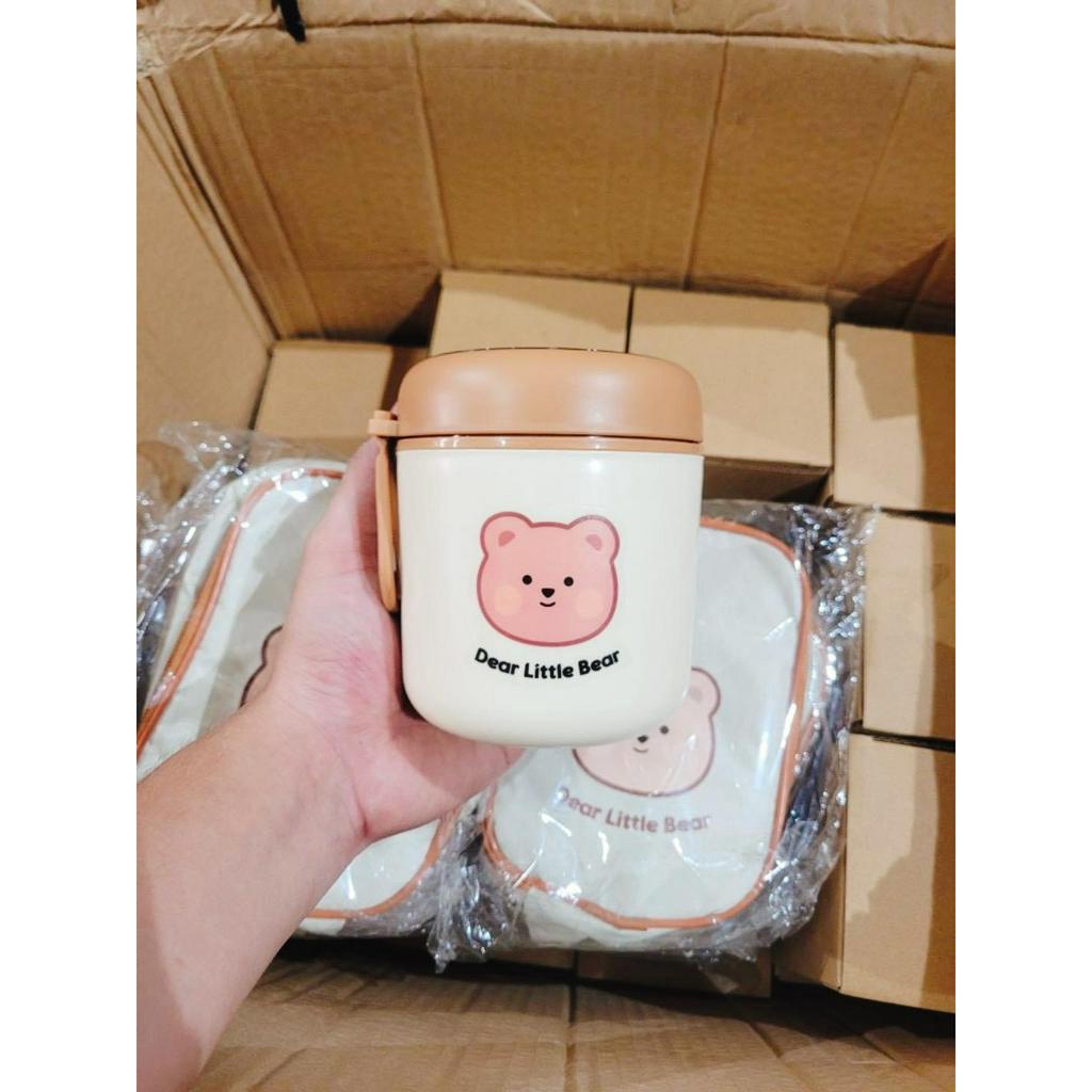 Ủ cháo 530ml kèm túi giữ nhiệt gấu xinh xắn cho bé