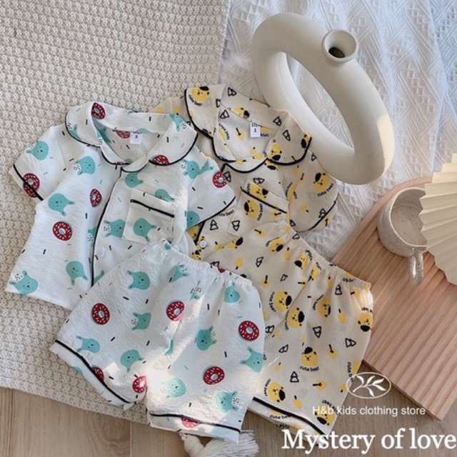 Bộ Pijama Cho Bé Trai Chất Đũi Xốp Siêu Thích 2 Màu Hot 2022