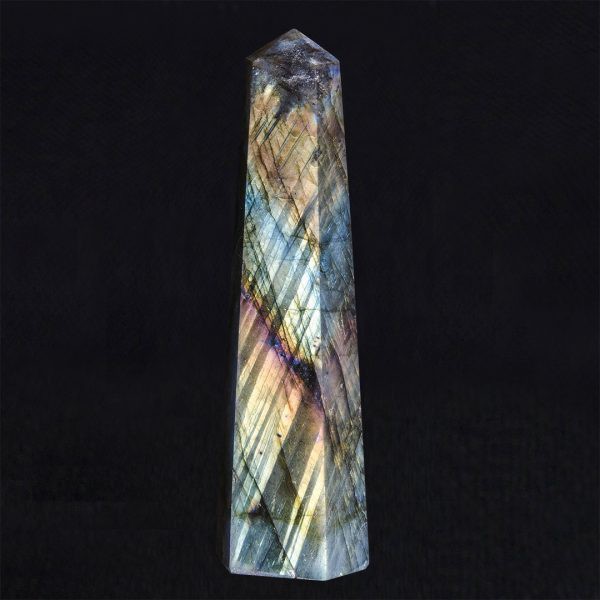 Trụ Đá Labradorite (Mystic House Tarot Shop)