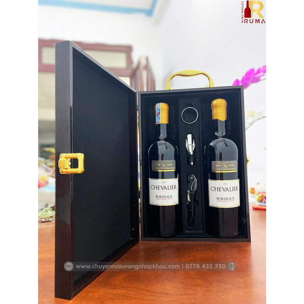 Set quà tặng 2 chai Vang Pháp Chevalier - Hộp sơn mài