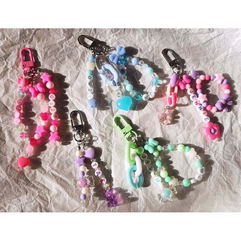 Letter bead keyring - strap bead - móc khóa hạt nhựa và charm làm theo mẫu yêu cầu