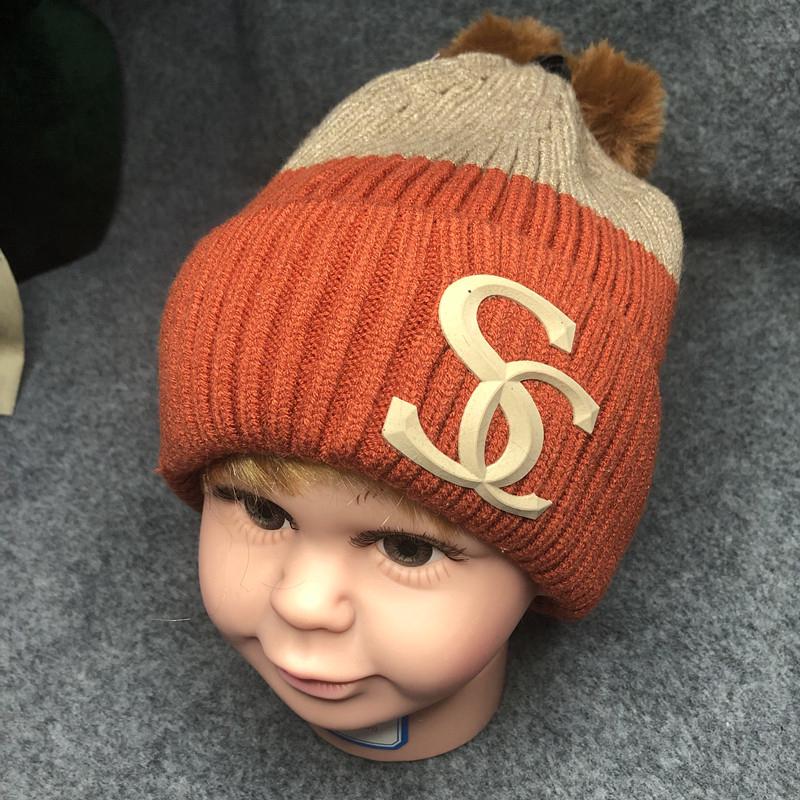 Lovely family wool hat for babies