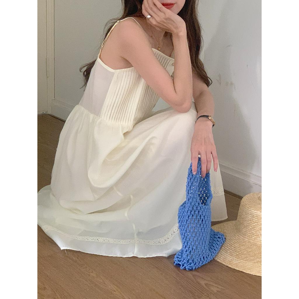 61835 Đầm Hai Dây Dài Trung Bình Màu Sắc