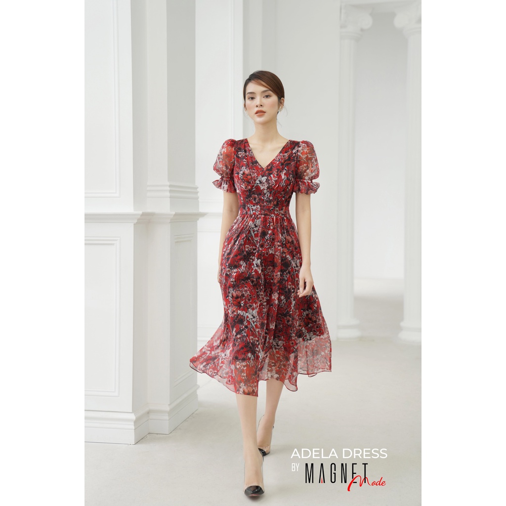 Adela Dress - Đầm tơ hoa thời trang MAGNET ôm xòe thiết kế cổ V