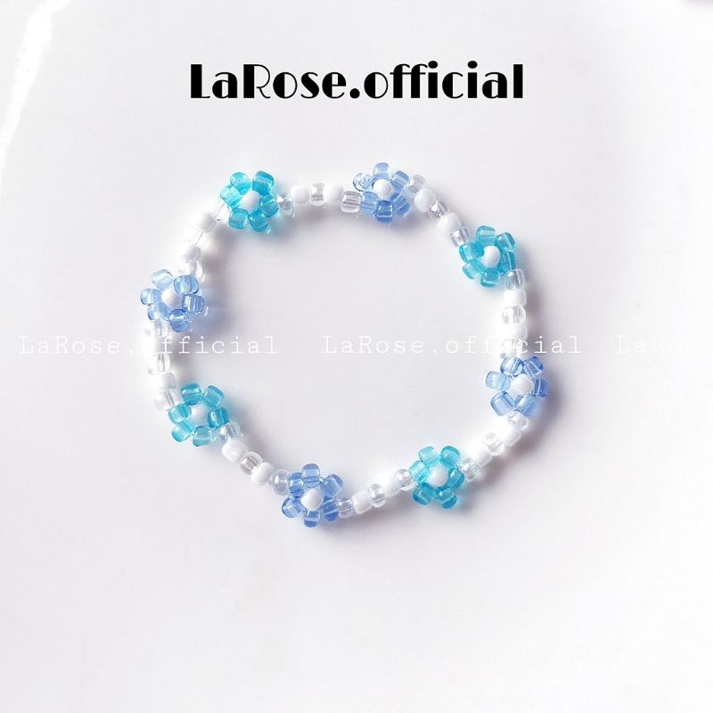 Set vòng tay cùng Lia Itzy