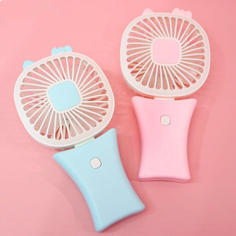 Quạt mini cầm tay phun sương hình thú dễ thương pin sạc,quạt điện cầm tay S005 | BigBuy360 - bigbuy360.vn