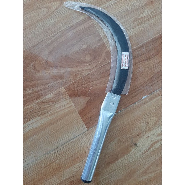 Liềm cắt cỏ