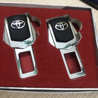 Bộ 2 chốt khóa dây an toàn của hãng xe Toyota