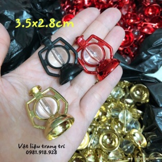 Charm đèn dầu cầm tay cổ Châu Âu phụ kiện trang trí slime