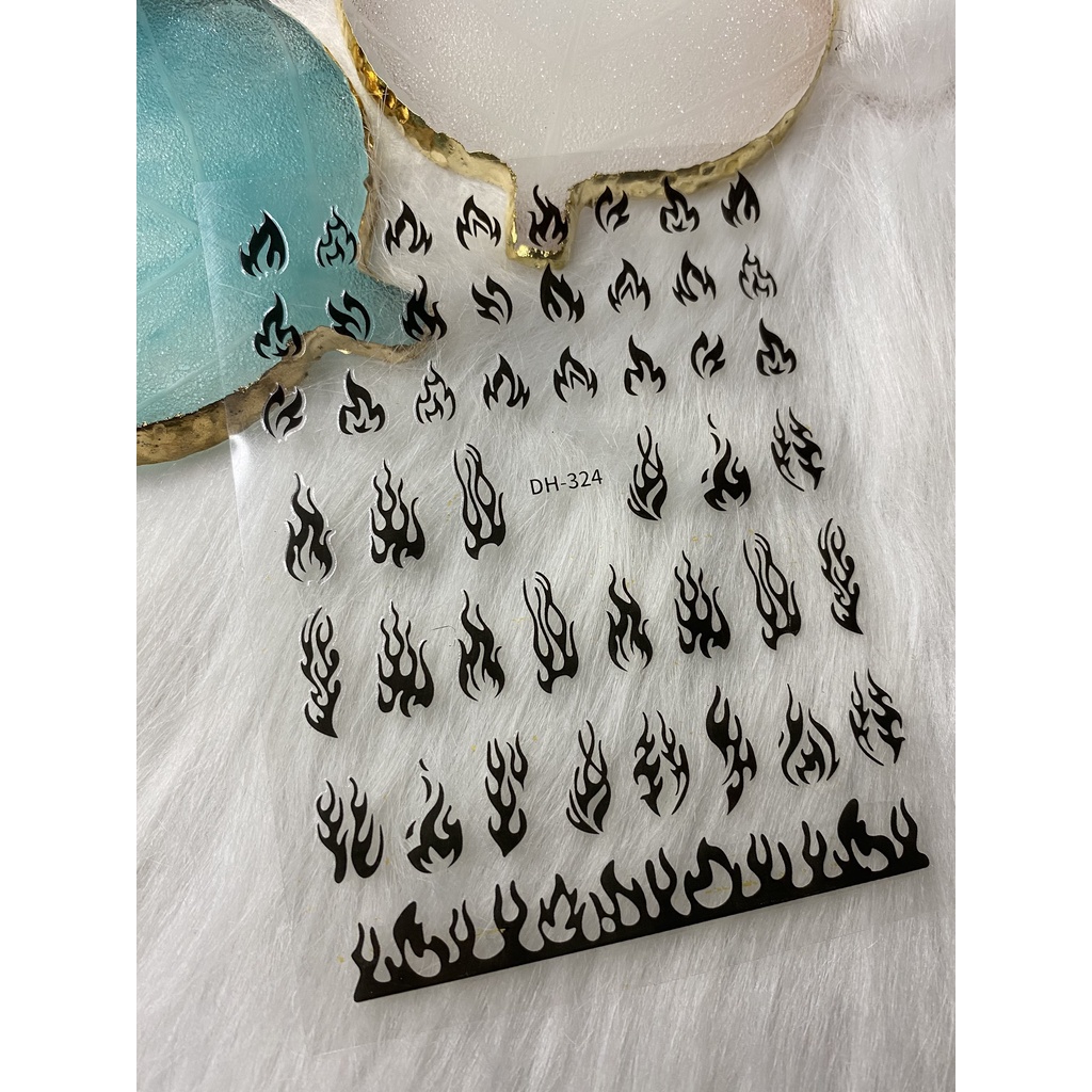 Sticker dán móng hình lửa