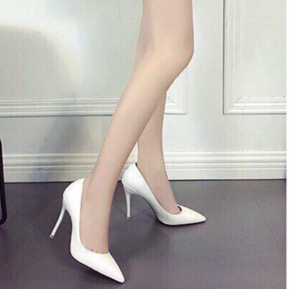 Cao gót nhọn bít mũi công sở Trắng