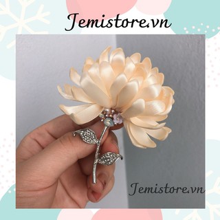 Ghim Cài Áo Hoa Cúc Màu Cream