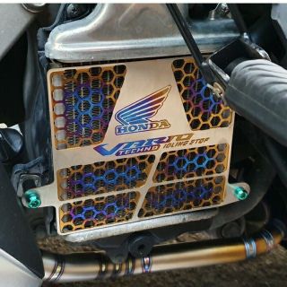 Che Két Nước VARIO Titan