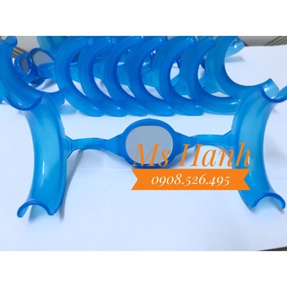 Banh môi xanh nhựa dẻo có gương (1 cái)