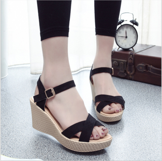 Giày cao gót đế xuồng 9p 2 dây chéo đen