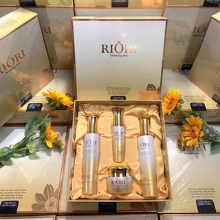 Bộ Dưỡng Da Cao Cấp Riori Hana Whitening – Combo 4 Bước Dưỡng Trắng Da Cung Cấp Dưỡng Chất Từ Thành Phần Thiên Nhiên