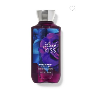 Sữa tắm Bath &amp; Body Works Dark Kiss 295ml - Mỹ