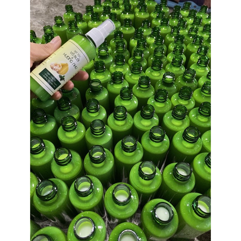 Xịt tóc bưởi
