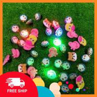 Sticker jitbitz đen phát sáng đủ loại khác nhau gắn dép Sục, dép cá sấu, phụ kiện gắn giày dép