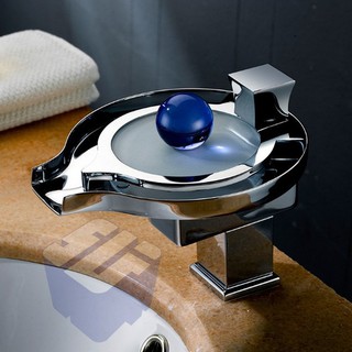 Vòi Lavabo đổi màu theo nhiệt độ chất liệu cao cấp - Home and Garden