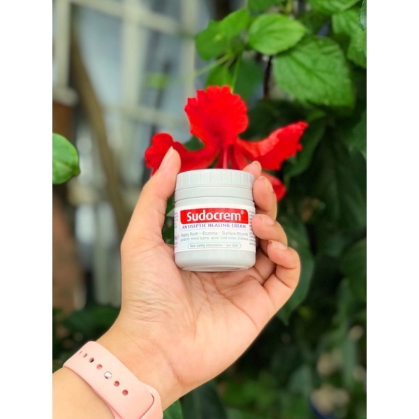 Kem Hăm Sudocrem cho bé sơ sinh