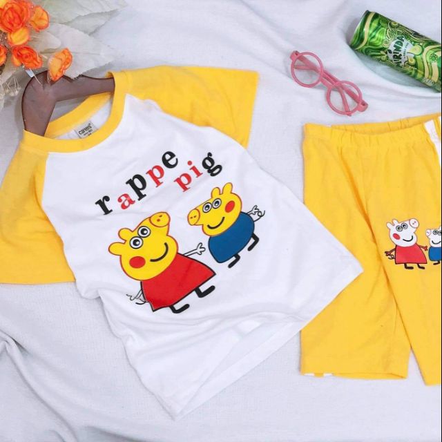 Bộ  bé  gái
