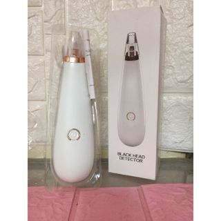Máy hút mụn đầu đen