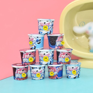 Phụ kiện trang trí nhà búp bê Hộp mì, hộp kem cho nhà DIY, nhà mô hình