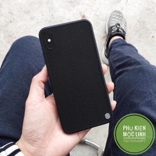 Ốp cao cấp Nillkin Textured vân carbon đen siêu mỏng iphone x xs xs mã 11 Pro 11 Pro Max