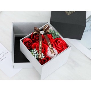 Hộp Quà Hoa Hồng (không kèm son)
