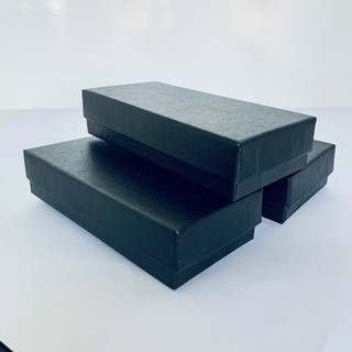 Hộp đồng hồ cứng chữ nhật vân giấy giả da cao cấp  yvt4