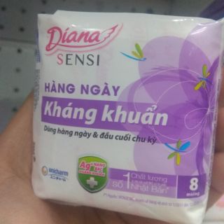 BĂNG VỆ SINH DIANA HÀNG NGÀY SENSI KHÁNG KHUẨN (8 MIẾNG/GÓI)