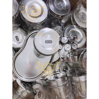 khay inox hạt đậu chứa dụng cụ y tế