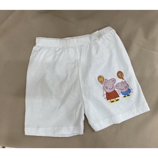 Sale - quần đùi trắng cho bé