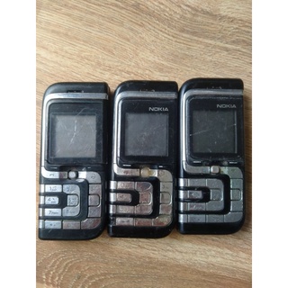 Điện thoại Nokia 7260 chiếc lá nhỏ kèm sạc