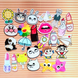 Huy Hiệu/ Ghim Cài Áo, Balo, Túi Xách Hoạt Hình Siêu Dễ Thương Clovershop68